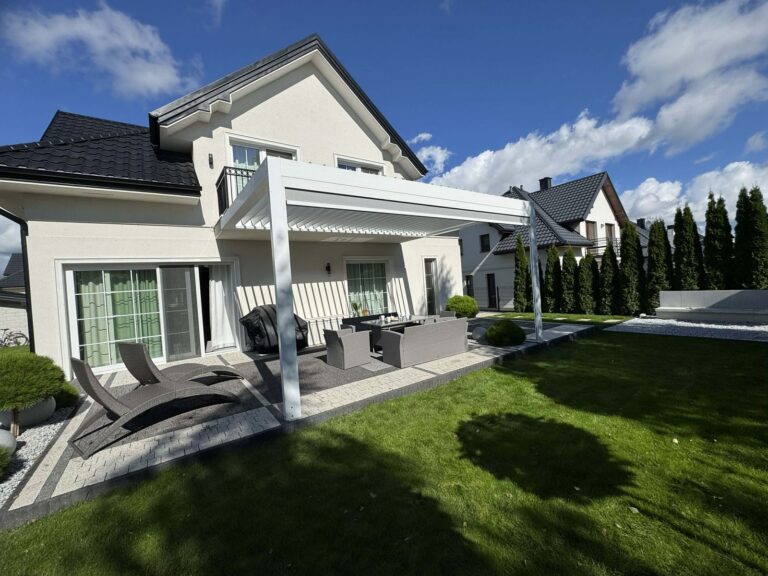 13a5d407 0395 4520 896d 8bddd7954c06